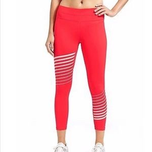 Athleta Reflective Detail Sonar Leggings 7/8